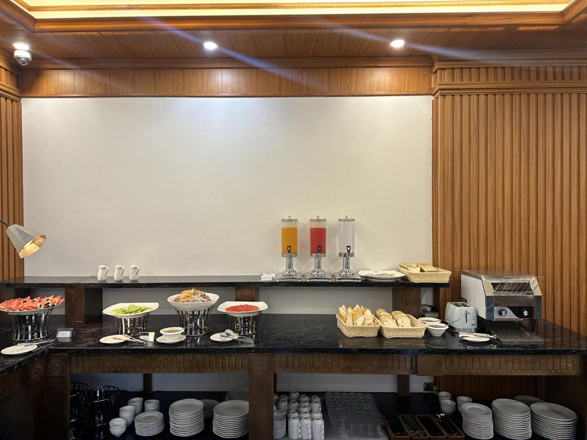 Tam Coc Center Luxury Hotel & Villa Ниньбинь Экстерьер фото