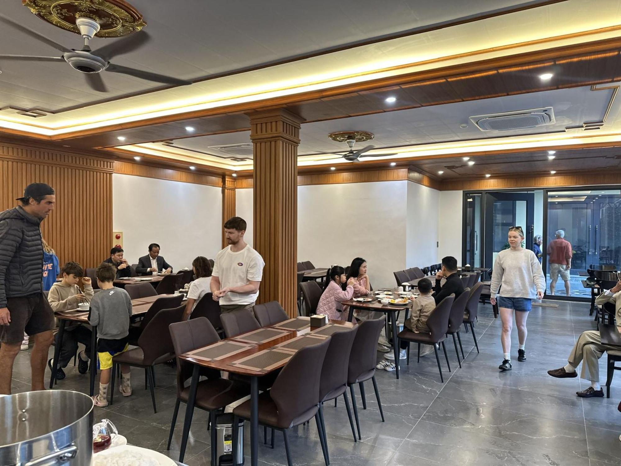 Tam Coc Center Luxury Hotel & Villa Ниньбинь Экстерьер фото